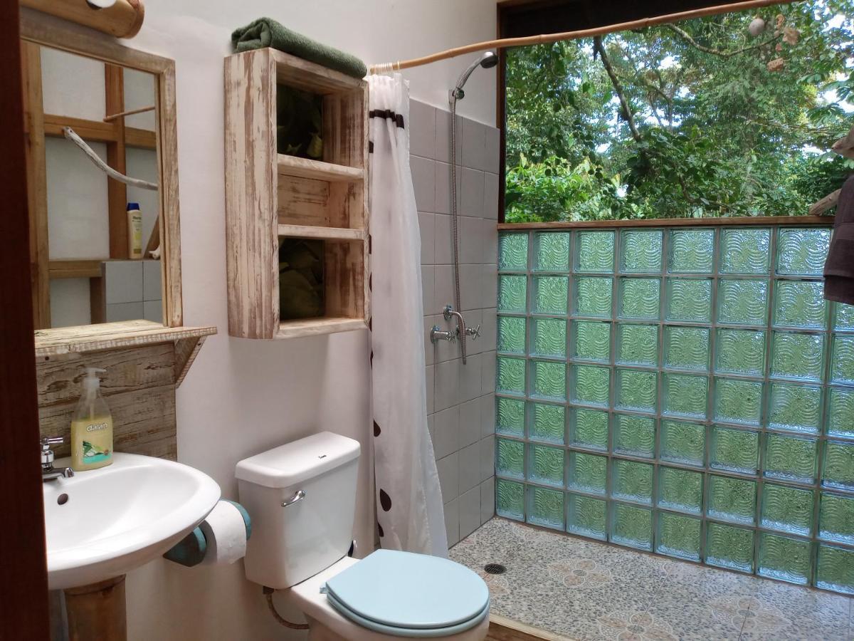 Jungle Paunch Villa Bocas Town Bagian luar foto