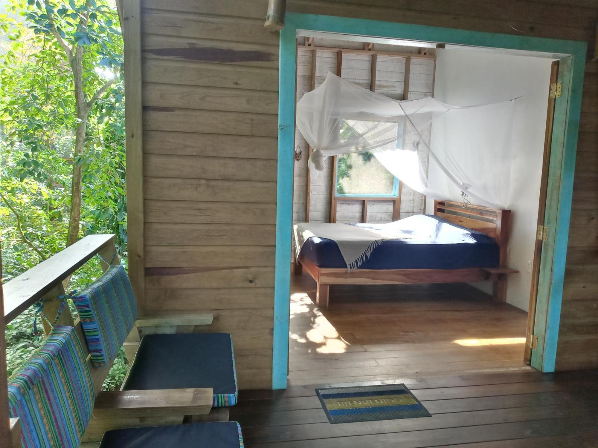Jungle Paunch Villa Bocas Town Bagian luar foto